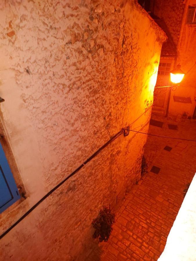Nona Marija Rovinj Exterior foto